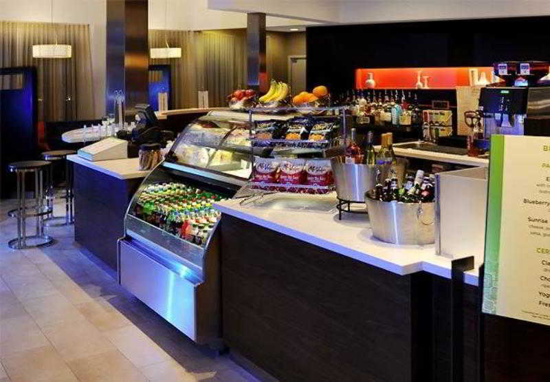 Courtyard By Marriott Phoenix Airport Екстер'єр фото